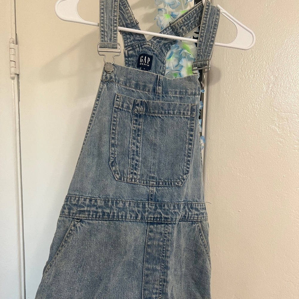Gap overalls